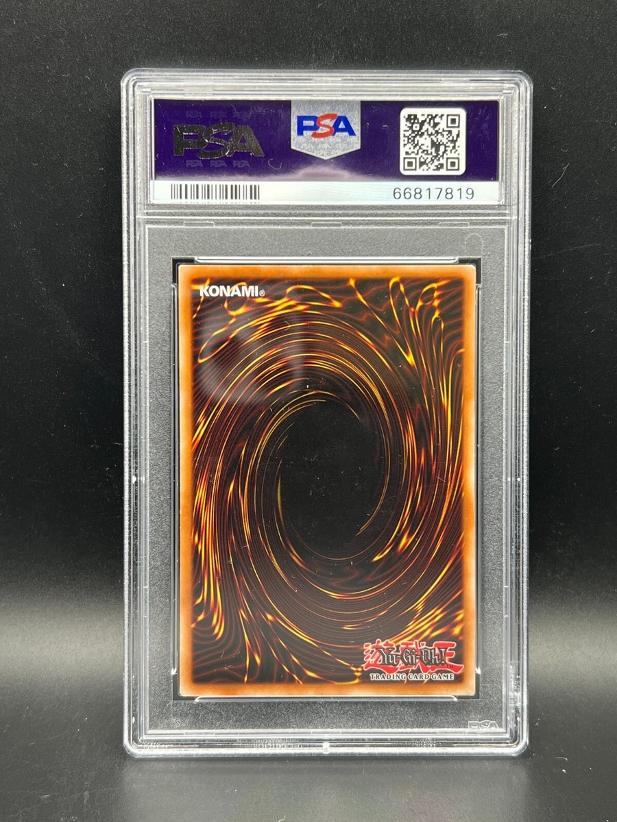Yugioh PSA 8 NM-MT Blue-Eyes White Dragon MVP1-ENG55 Gold Rare 1st