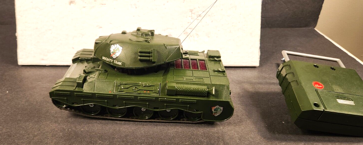 【ジャンク】TOMY ニュー マイティ タンク VINTAGE 1980'S TOMY TAIYO JAPAN RC MIGHTY TANK W/ BOX NIKKO