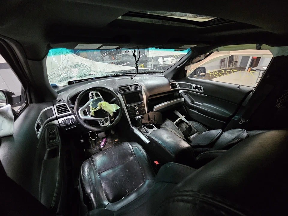 Used Rear Right Door Window Regulator Rear fits: 2014 Ford Explorer without moto - Изображение 2 из 4