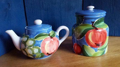 32 oz Collectable Decorative Teapot by The Cellar Blue Fruit & matching canister