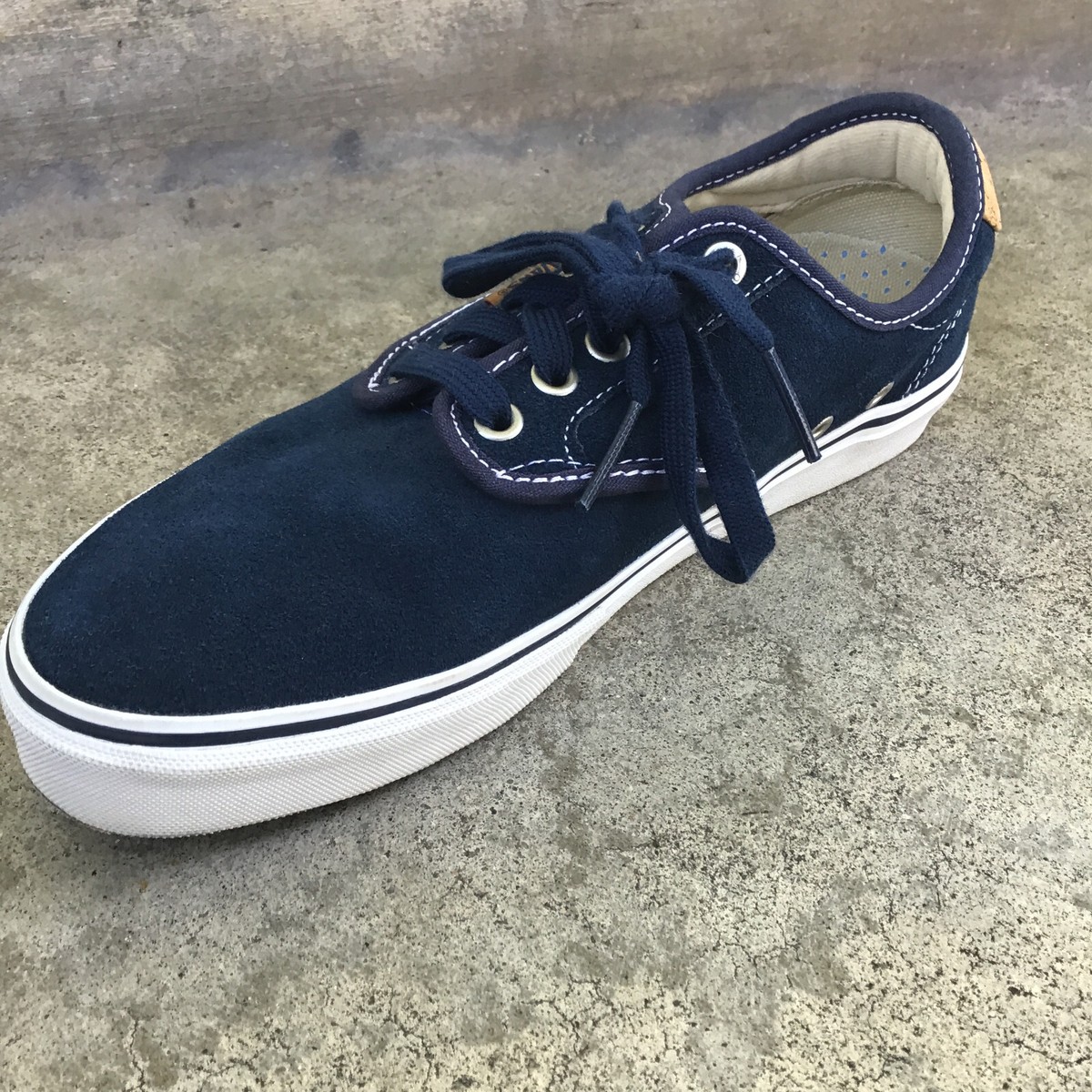 VANS Chima Ferguson Pro Men's Suede Lace Up Low Top Skateboard
