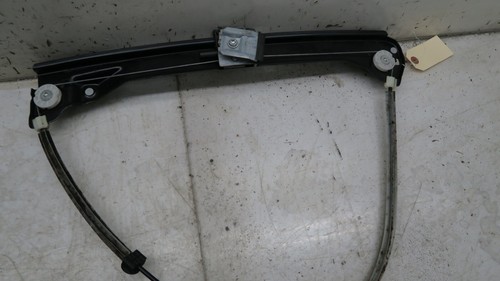 Volkswagen Passat 2016-2019 fabricante de equipos originales regulador de ventana puerta delantera derecha 561837462 - Imagen 7 de 10