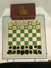 Early Vintage Gallant Knight Chess Pieces in Original Box with paper board 1946?