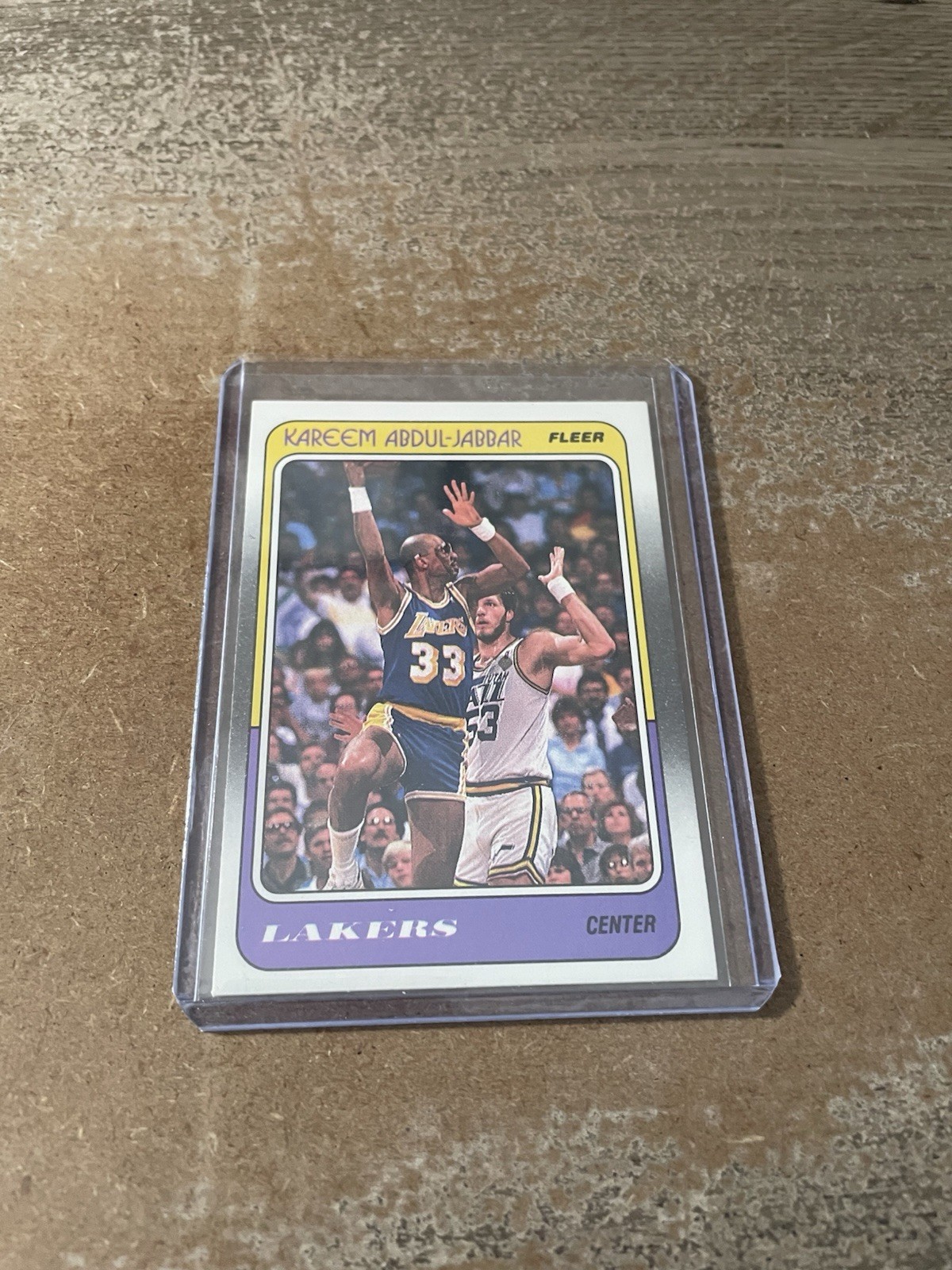 1988-89 Fleer Kareem Abdul-Jabbar Los Angeles Lakers Base Set #64