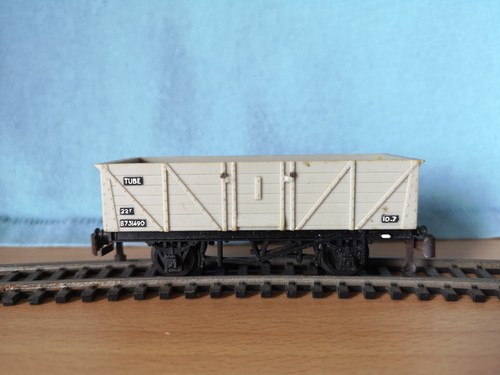 Jouef For Playcraft HO Gauge 2x 22T Tube Wagons & 1x 13T Flat Wagon Good Cond. - Picture 6 of 14