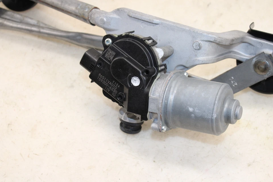 Motor limpiaparabrisas Subaru WRX STI 2015-2021 OEM NE55 Foto 3 de 4