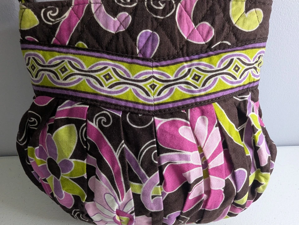 Vera Bradley Púrpura Punch Little Hipster Mini Pequeño Acolchado Retirado Usado en Excelente Condición Marrón Foto 3 de 4