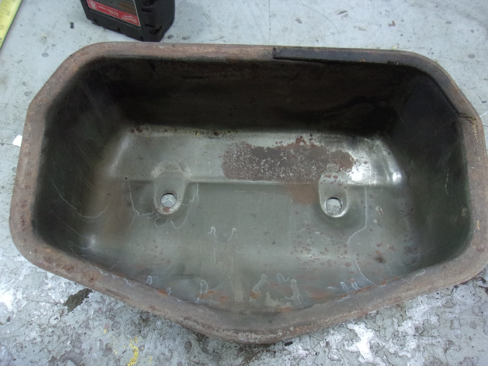 JOHN DEERE A VALVE COVER eBay