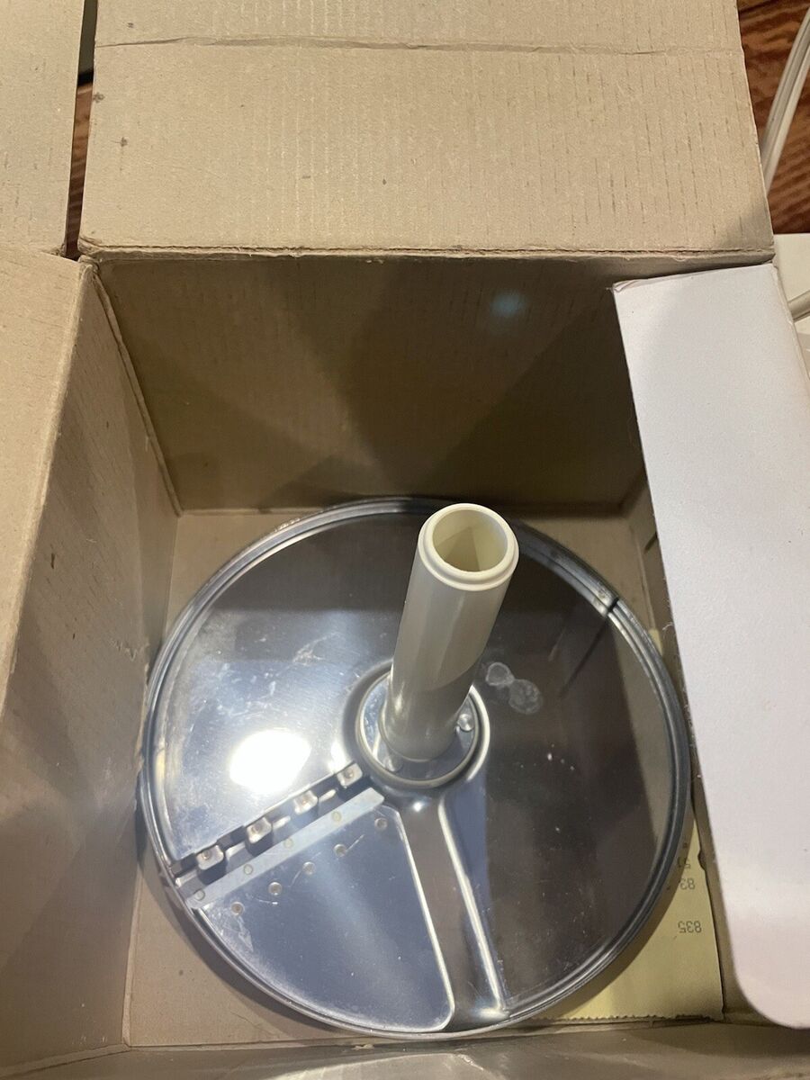 CUISINART DLC-10E Classic Large Food Processor with Lots Of CUISINART DLC-10E Classic Large Food Processor with Lots Of