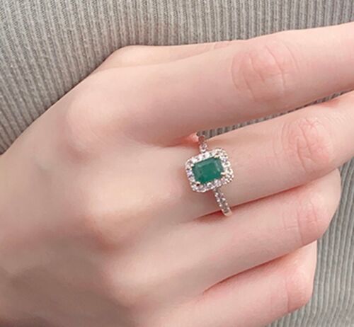 0.65ct Natural emerald diamond 14K solid yellow gold wedding cluster Ring - Picture 3 of 3