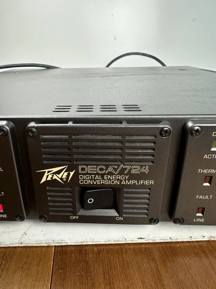 Peavey USA DECA/724 Digital Professional Stereo Power Amplifier One Line Fault - Image 4 of 4