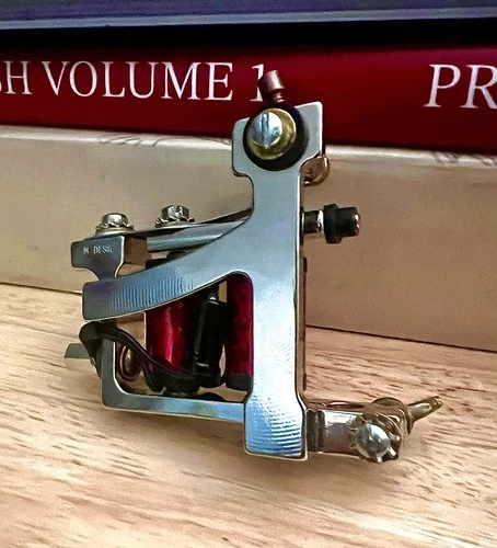 Mario Desa Shader - Coil Tattoo Machine That Runs Fantastic, Well Taken Care Of image 2