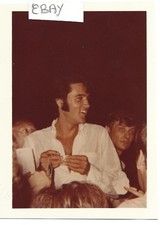 RARE ELVIS ORIGINAL PHOTO CANDID AT GRACELAND FANS MANF.KODAK ESTATE LOT AA