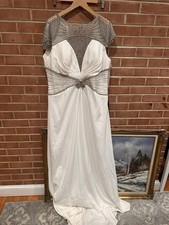 TERANI MOTHER OF THE BRIDE Size:18