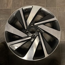 TOYOTA AYGO X 18 x 5J GREY DIAMOND CUT ALLOY WHEEL RIM P/N 42611-0H080 GENUINE