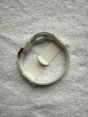 BRAND NEW Apple USB to Lightning cable - White - 3 Ft (1 m)