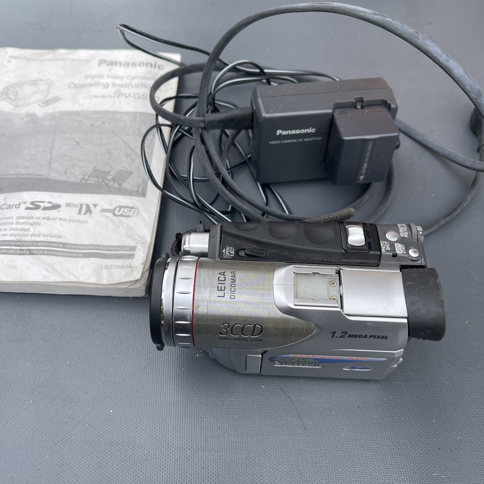 + Charger, Battery, Manual.  Japan