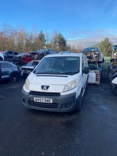 Peugeot Expert 2007  rear axle  breaking spares
