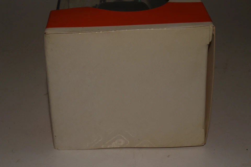 IXO 型号 1955 雪铁龙牵引 11 马德里出租车,1/43 比例盒装 — 第 3/4 张图片