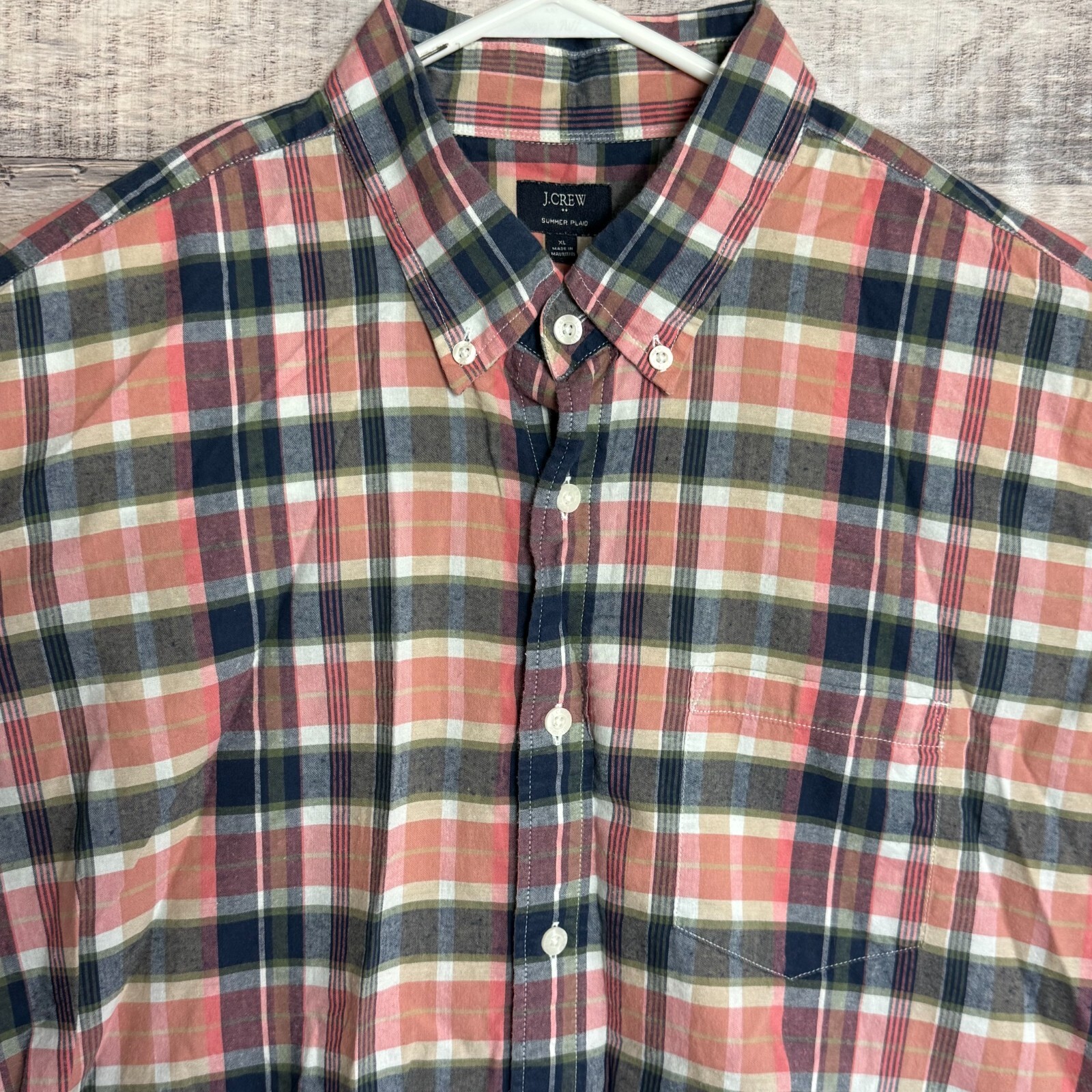 J Crew Summer Plaid Shirt Mens XL Red Plaid Button Up Long Sleeve Casual Modern
