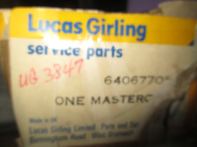 Rolls Royce Silver Cloud, Phantom V, Bentley, NOS Girling brake master cylinders