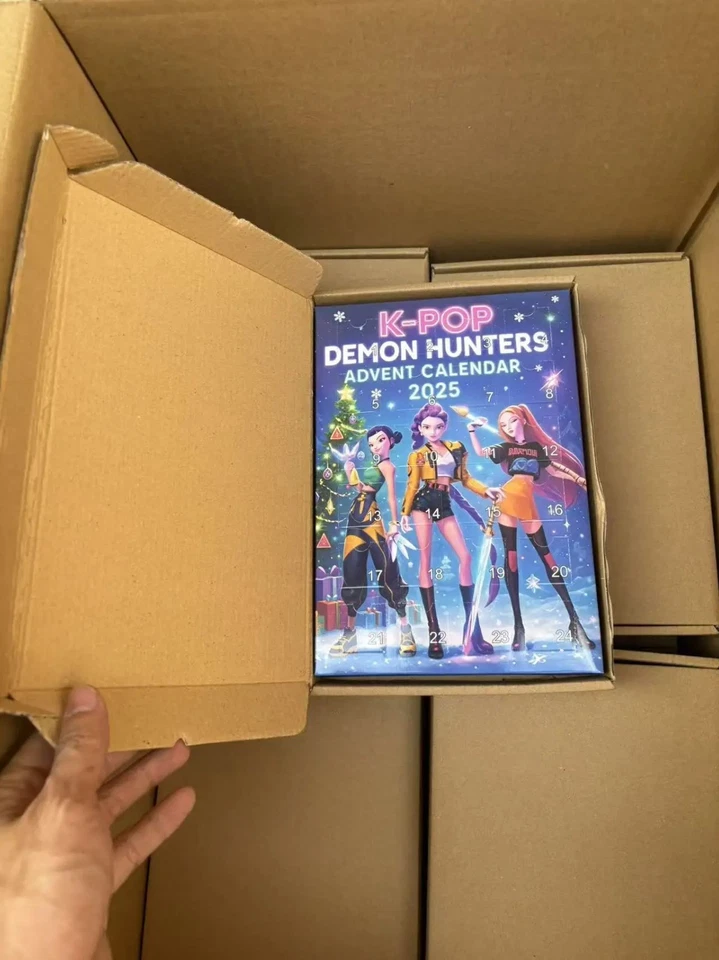 Calendario de Adviento Cuenta Regresiva 2025 - Caja Coleccionable Inspirada en Anime/K-Pop 24 Días Foto 3 de 4