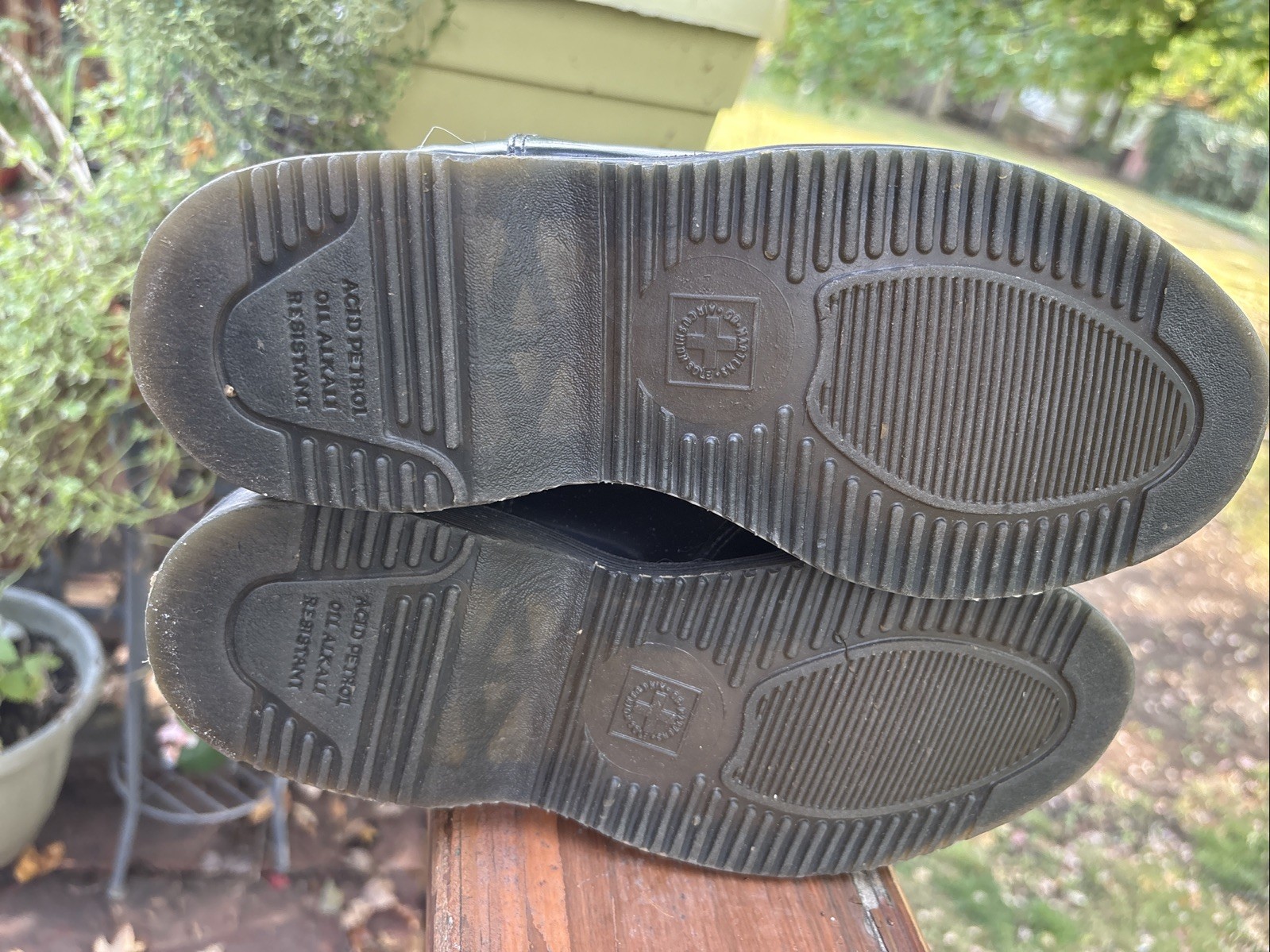 Doc Martens Womens Flora Smooth Black Leather Slip on Boots Size 7 thumbnail 10