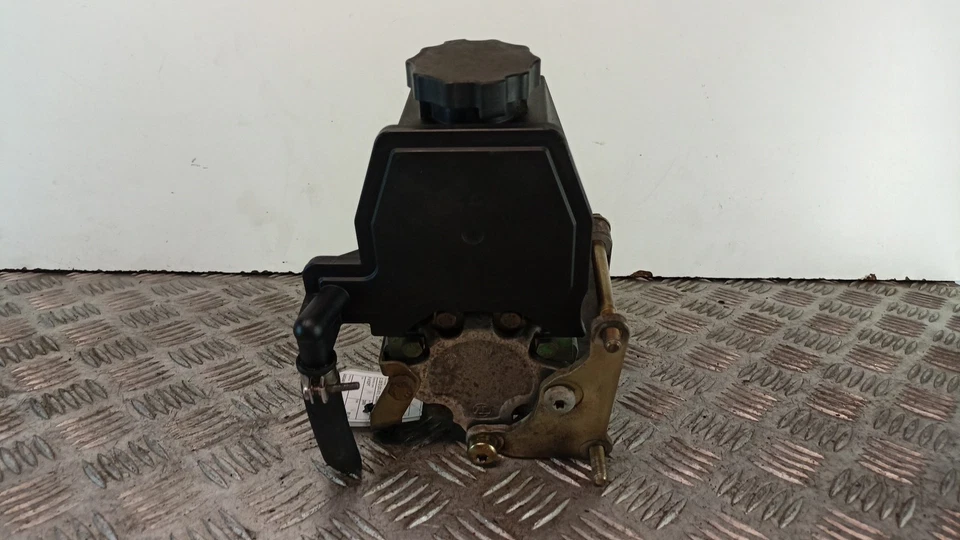 A0024661001 steering pump for MERCEDES-BENZ C-CLASS (W202) C 220 D 1993 - Image 3 of 4