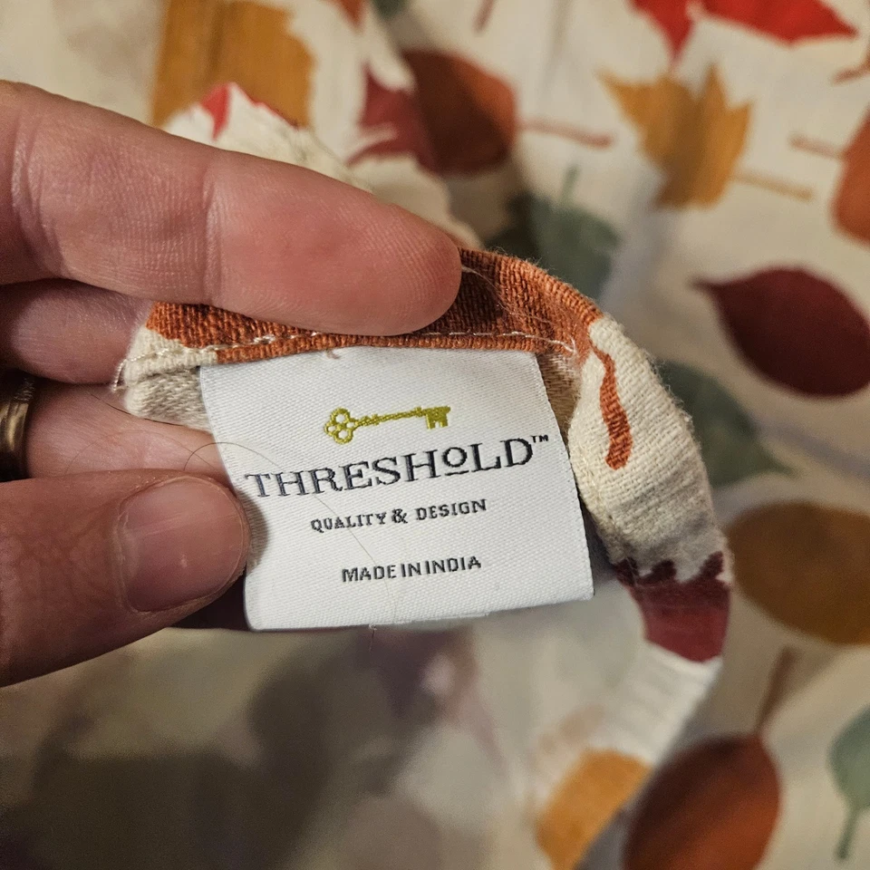 Threshold Autumn Leaf Tablecloth - Image 3 of 4