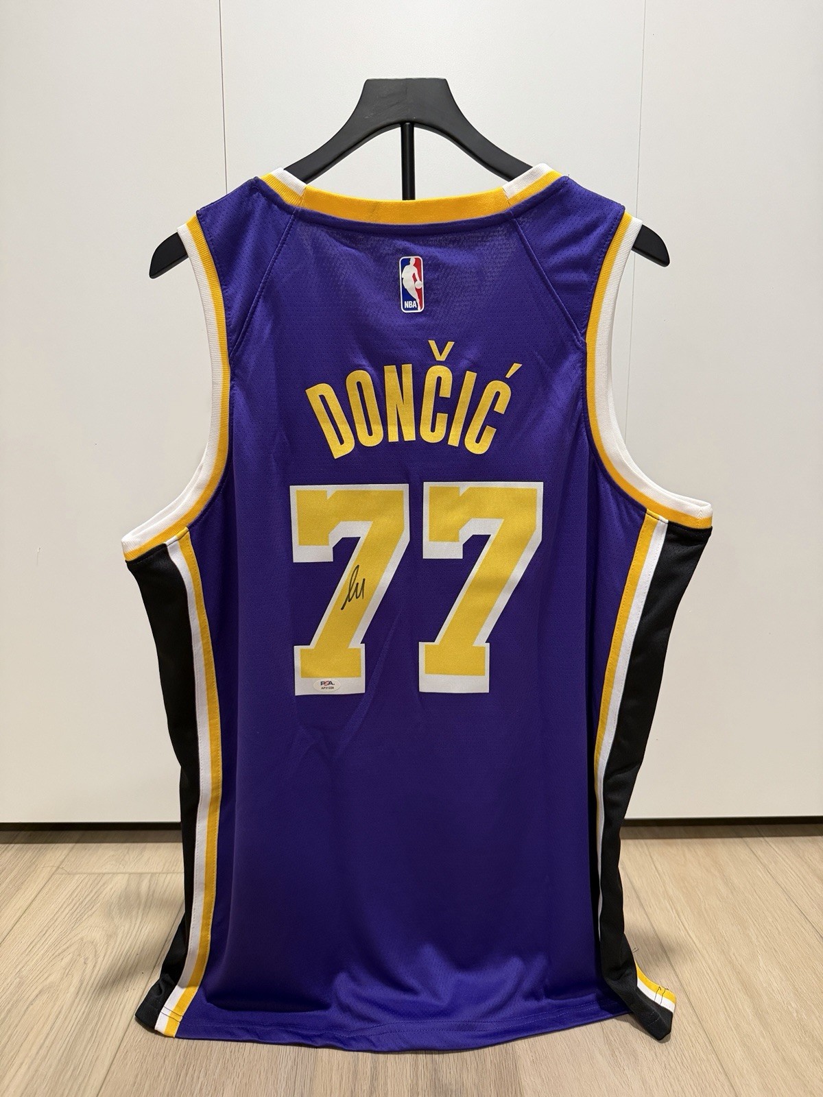 Luka Doncic Autographed LA Lakers #77 Nike Jordan Jersey PSA/DNA Signed