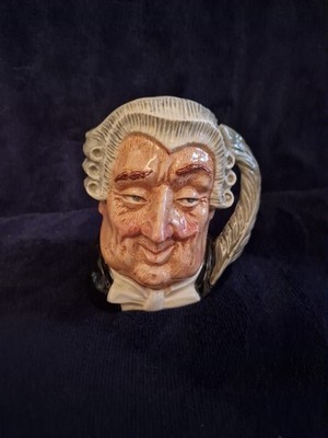 Royal Doulton Figur Gesicht Krug Toby Becher THE LAWYER Vintage 1958 Federkielgriff D6504