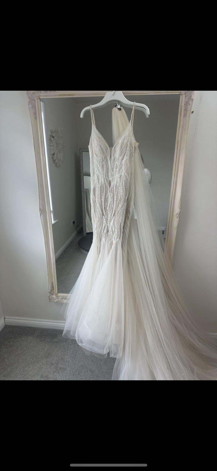 Badgley Mischka Wedding Dress Never Worn image 4