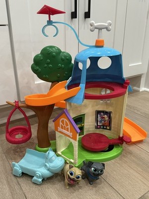 Disney Junior Puppy Dog Pals House Doghouse Playset w/ Figures Accessories Lot