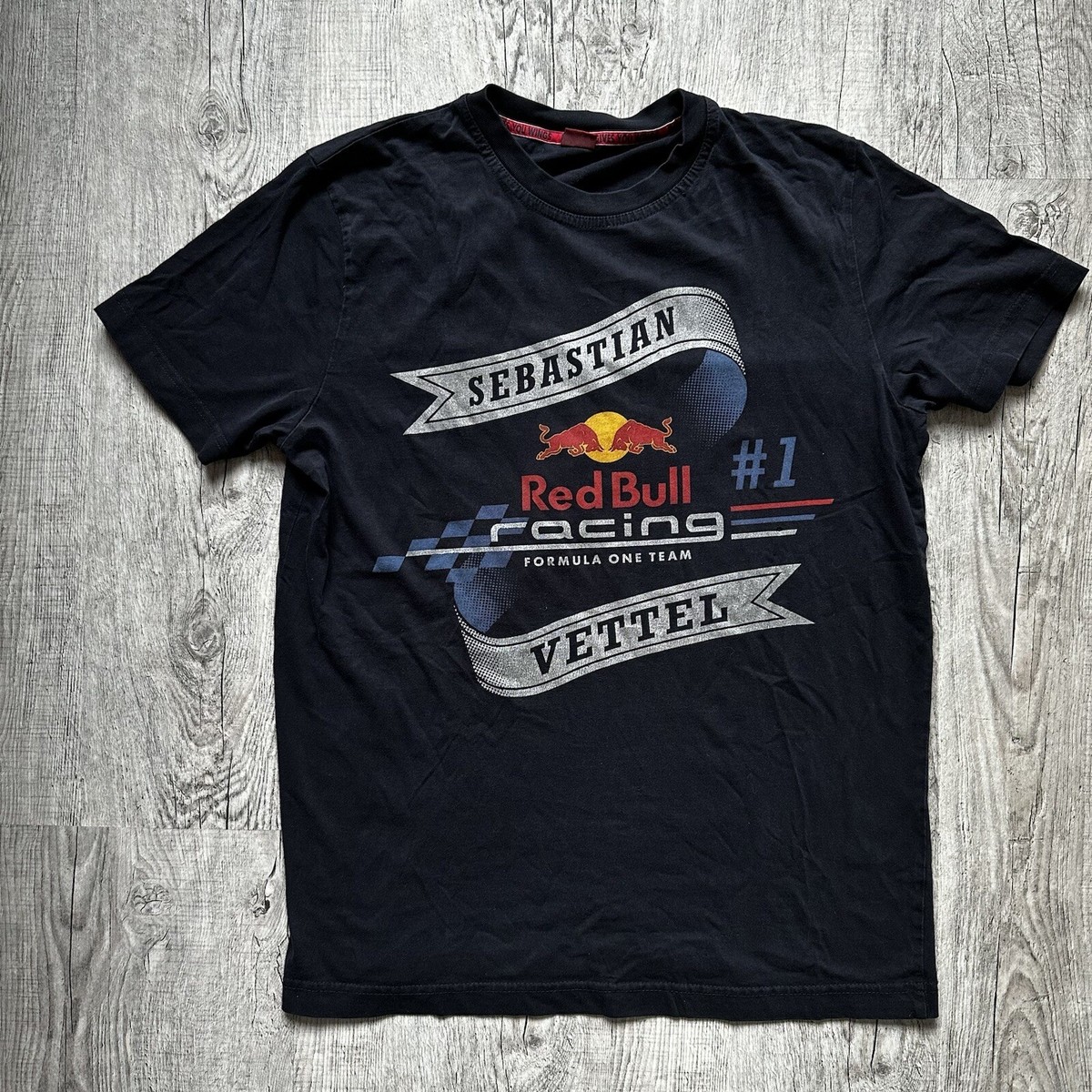Sebastian Vettel Red Bull Racing F1 T-Shirt Men's Size S Small