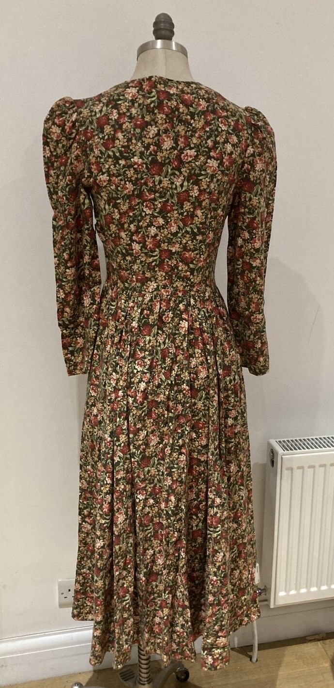 Laura Ashley 1980s Wool/Cotton Blend Olive/Floral Dress, Size 10 UK, Made in UK 7
