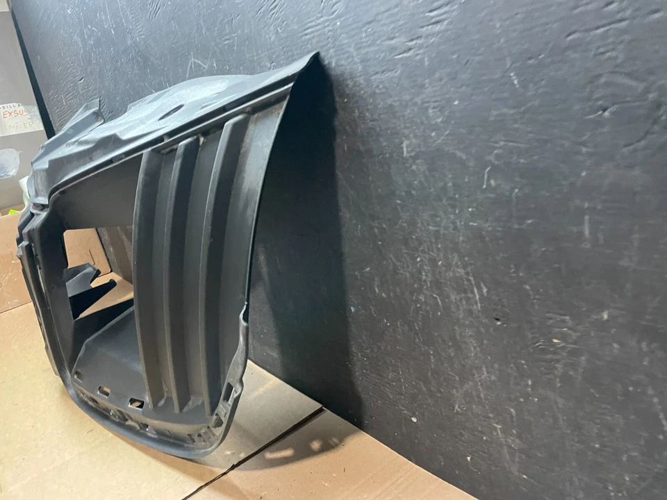 Panel de soporte de parrilla Lincoln MKT 2010 a 2012 J3761 OEM DG Foto 2 de 4