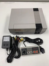 Nintendo Entertainment System NES Console Bundle OEM Controller Clean Tested VG