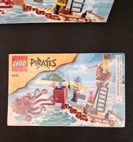 LEGO Pirates 2009: Kraken Attackin' (6240) - Complete - Box & Instructions Too!
