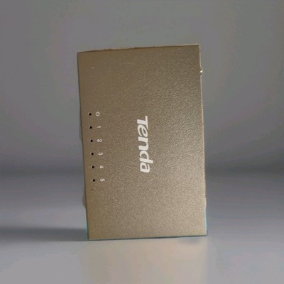 Tenda 8-Port Gigabit Ethernet Switch - TEG1008M - No PSU - No Cables.