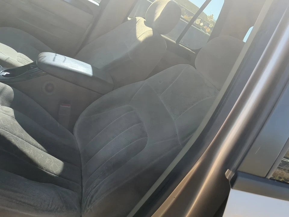 2004-2004 Gmc Envoy Driver Front Seat Oem BRSMC Foto 2 de 2