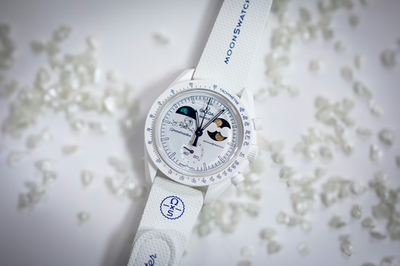 Swatch x Omega MISSION TO EARTHPHASE MOONSHINE GOLD SO33W701L