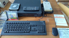 Amiga Computers A3000 UX and CDTV with Lemmings CD