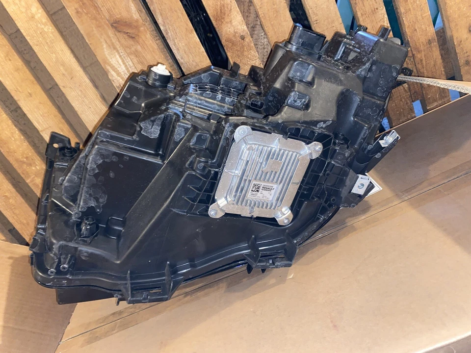 Renault Austral Scheinwerfer Rechts 260104410R - Bild 3 von 4