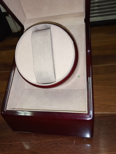 Rocket RedBox Handcrafted Mahogany Wood Single Watch Winder Excellent Condition - Picture 4 of 7