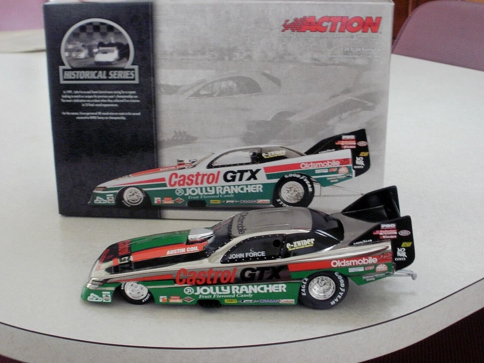 NHRA 1/24 JOHN FORCE RCCA 1991 CASTROL GTX CROMO 91 CHAMP 1/391 #318 Foto 3 de 4