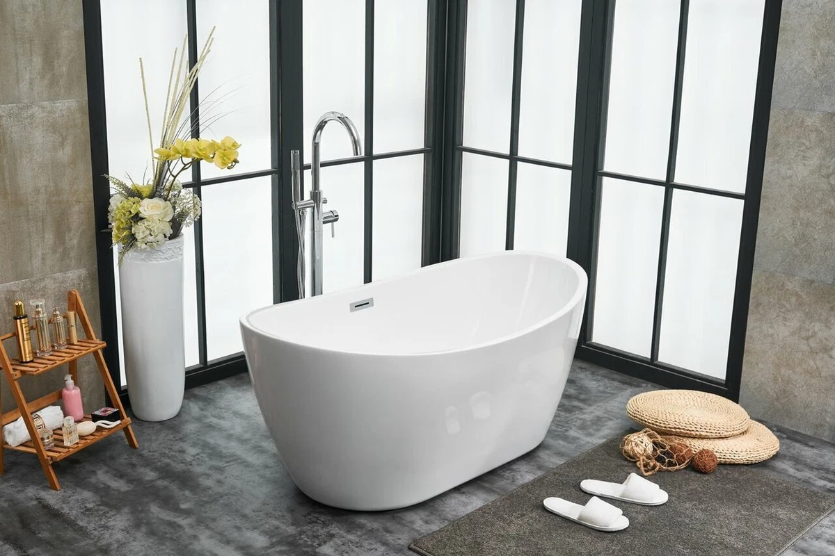 Finding the Perfect Depth A Guide to Soaking Tub Depths Gilded Interior