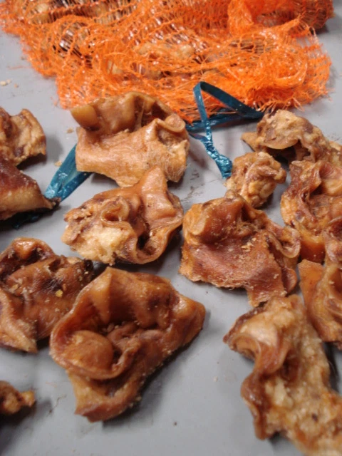PAWS PARADISE Pigs Inner Ears (Pork Crunch) 6kg - Wholesale importers! Huge Margin!! RRP £180