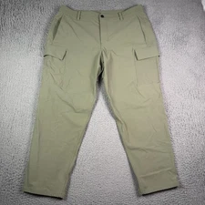 Lululemon Utilitarian Cargo Pants Mens 36 Green 27” Cropped Stretch M5AODS
