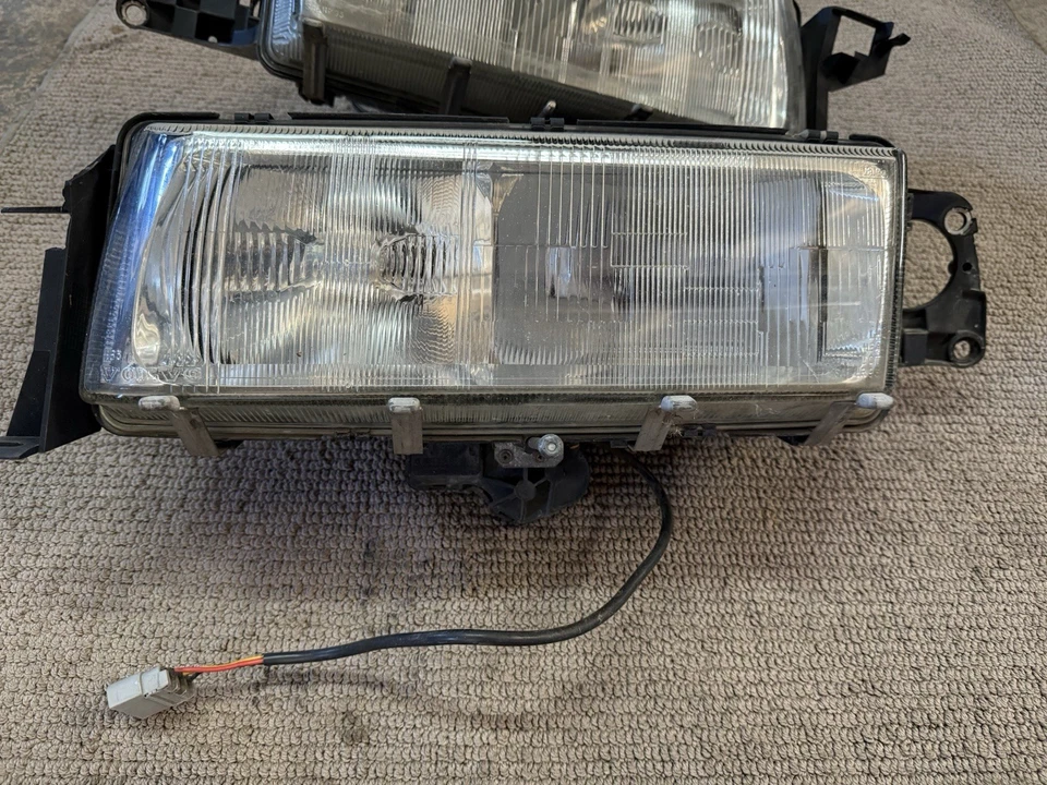 Conjunto completo de faros Volvo 960 - lado izquierdo y derecho s90 V90 raro OEM Foto 3 de 4