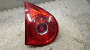 Heckleuchte Rücklicht Hinten Links innen Limo 03-08 VW 1K/1KP/5M/1KM Golf 1.9
